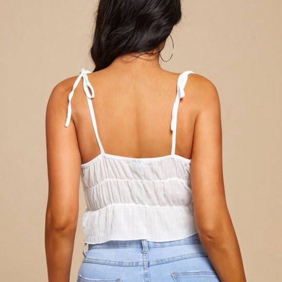 NWT SHEIN Deep V Neck Tie Front Knot Shoulder Ruffle Hem Cami Top size medium - Picture 2 of 7